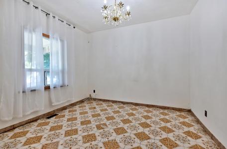 1195 DOVERCOURT ROAD, Toronto, Ontario M6H 2Y1, Canada