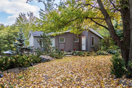 8101 KINGS RIVER ROAD, Ramara, Ontario L0K 2B0, Canada