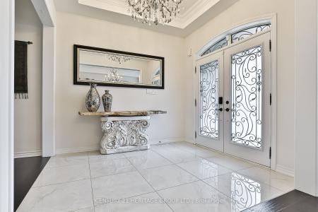 38 WHITEBIRCH LANE, East Gwillimbury, Ontario L9N 0P7, Canada