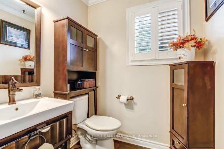 1275 CROSSCREEK CRESCENT, London East, Ontario N5Y 6H6, Canada