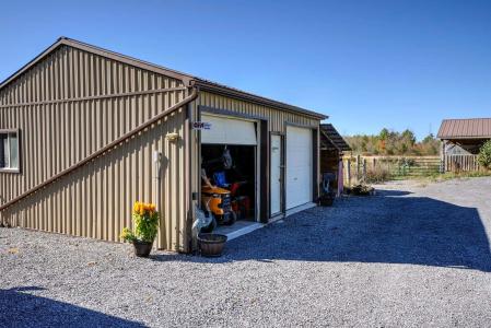 895 NINTH CONCESSION ROAD, Stone Mills, Ontario K0K 1Z0, Canadá