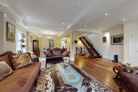 11 BELLVARE CRESCENT, Toronto, 安大略省 M1R 2M8, 加拿大