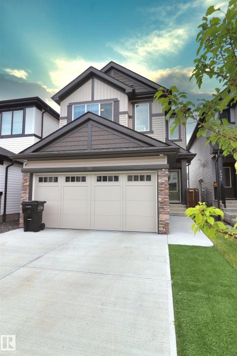 2888 COUGHLAN GREEN SW, Edmonton, Alberta T6W 4B2, Canadá