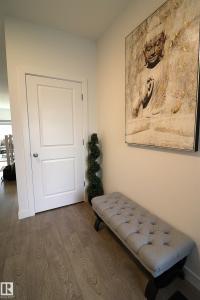 2888 COUGHLAN GREEN SW, Edmonton, Alberta T6W 4B2, Canadá