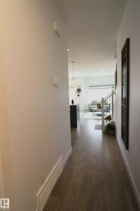 2888 COUGHLAN GREEN SW, Edmonton, Alberta T6W 4B2, Canadá