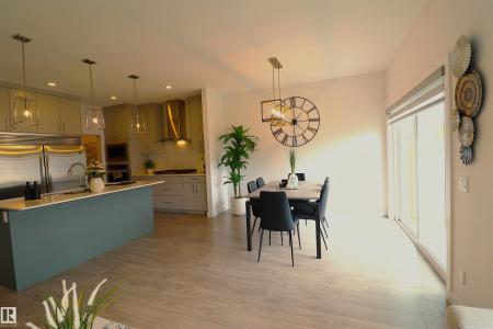 2888 COUGHLAN GREEN SW, Edmonton, Alberta T6W 4B2, Canadá