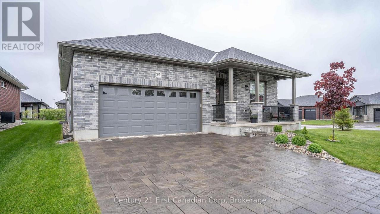121 ROBIN RIDGE DRIVE, Central Elgin (belmont), Ontario L0L 1B0, Canada