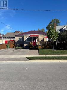 11 BARNES STREET, St. Thomas, Ontario N5R 2V3, Canada