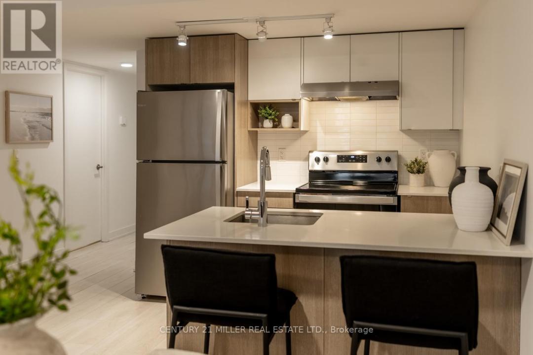 1129 COOKE BOULEVARD, Burlington (lasalle), Ontario L7T 0C3, Canada