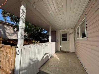15 WILLOW ROAD W, Claresholm, Alberta T0L 0T0, Canadá