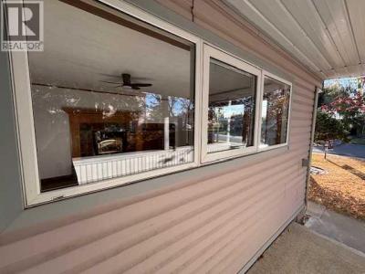 15 WILLOW ROAD WEST, Claresholm, 阿爾伯塔 T0L 0T0, 加拿大