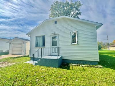 270 FIFTH AVENUE, Neepawa, מניטובה R0J 1H0, קנדה 