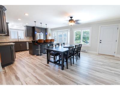 8337 SHIMEK, Mission, British Columbia V2V 6S2, Canada