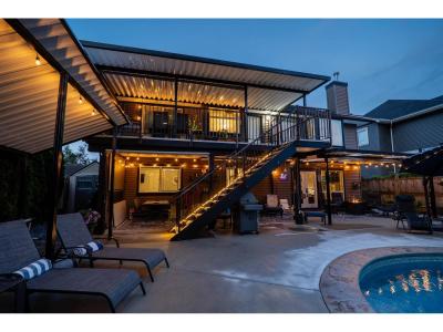 8337 SHIMEK, 西班牙教会风格, 不列颠哥伦比亚省 V2V 6S2, 加拿大