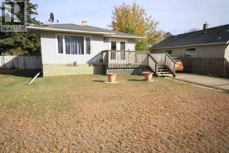 5305 56 STREET, Taber, Alberta T1G 1L8, Canada
