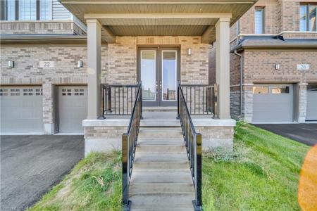 22 THOMAS GEMMELL ROAD, Ayr, Ontario N0B 1E0, Canadá