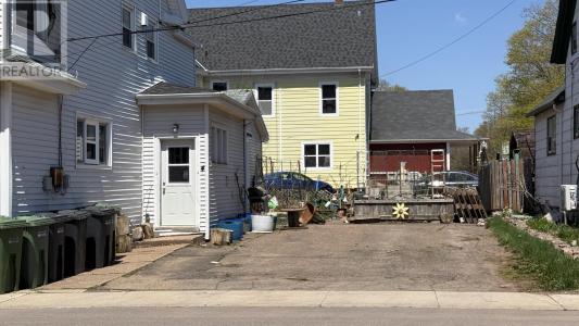 61-63 CENTRAL STREET, Summerside, 艾德華王子島 C1N 3L2, 加拿大