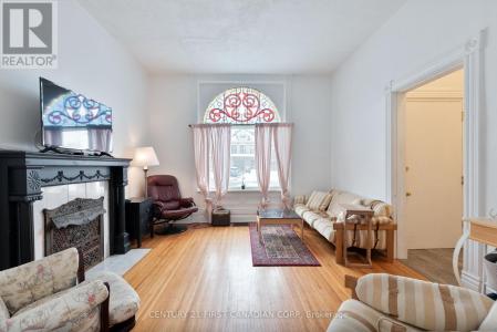 578 WATERLOO STREET, London East (east F), أونتاريو N6B 2P9, كندا
