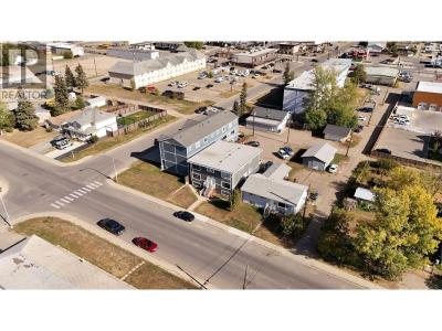 9619 102 STREET, Fort St. John, Colúmbia Britânica V1J 4A8, CANADÁ