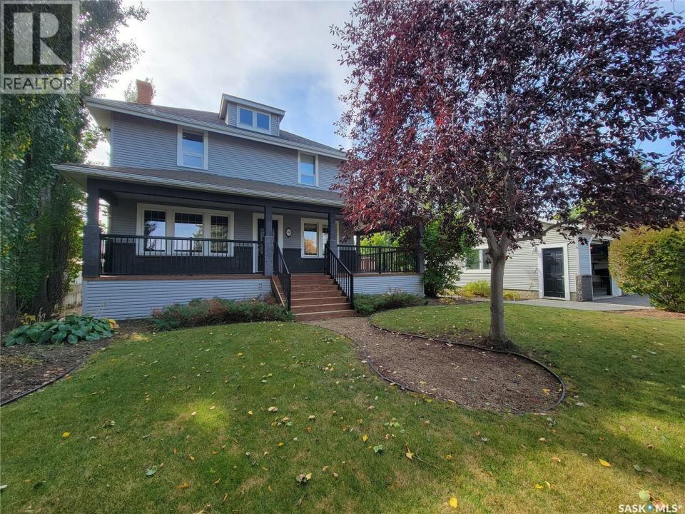 560 4TH AVENUE E, Unity, Saskatchewan S0K 4L0, Canada