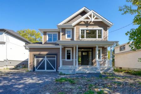 19 Av. Broadview, Pointe-Claire, Quebec H9R 3Z1, Canada