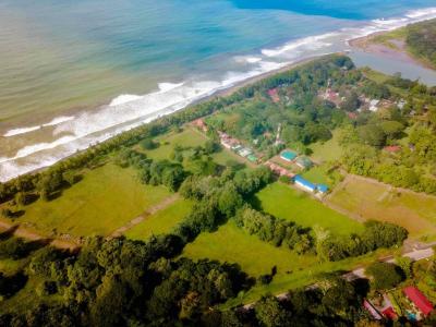 Dominical Bahía Ballena Osa, פונטרנס 00001, קוסטה ריקה