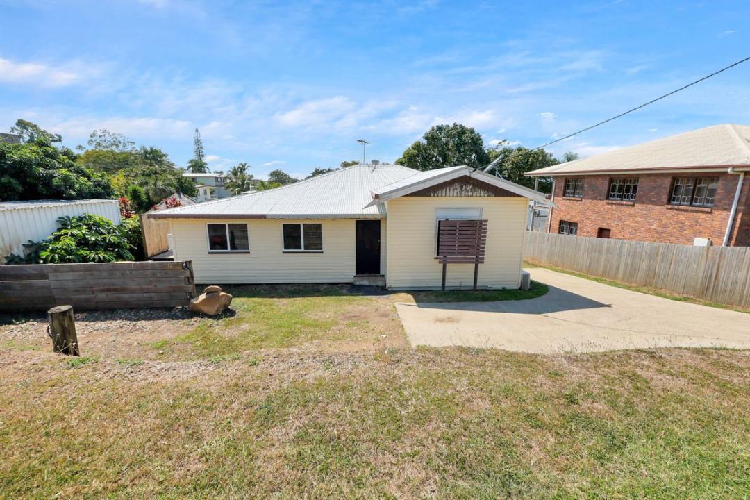 16 Norris Road, North Mackay, QLD 4740, Australia