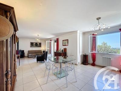 Cavaillon, Provence-Alpes-Côte D'Azur 84300, צרפת 