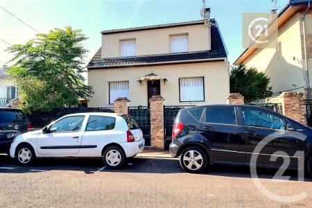 Les Pavillons Sous Bois, Isla De Francia 93320, Francia