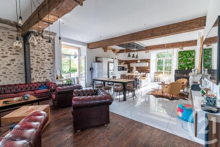 Laval, 페이드라루아르주 53000, 프랑스