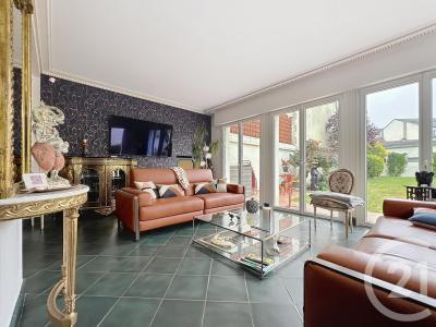 Reims, Champagne-Ardenne 51100, France