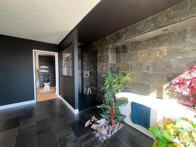 Mios, Aquitania 33380, Francia