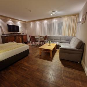 Wuppertal, Nordrhein-Westfalen 42119, Germany