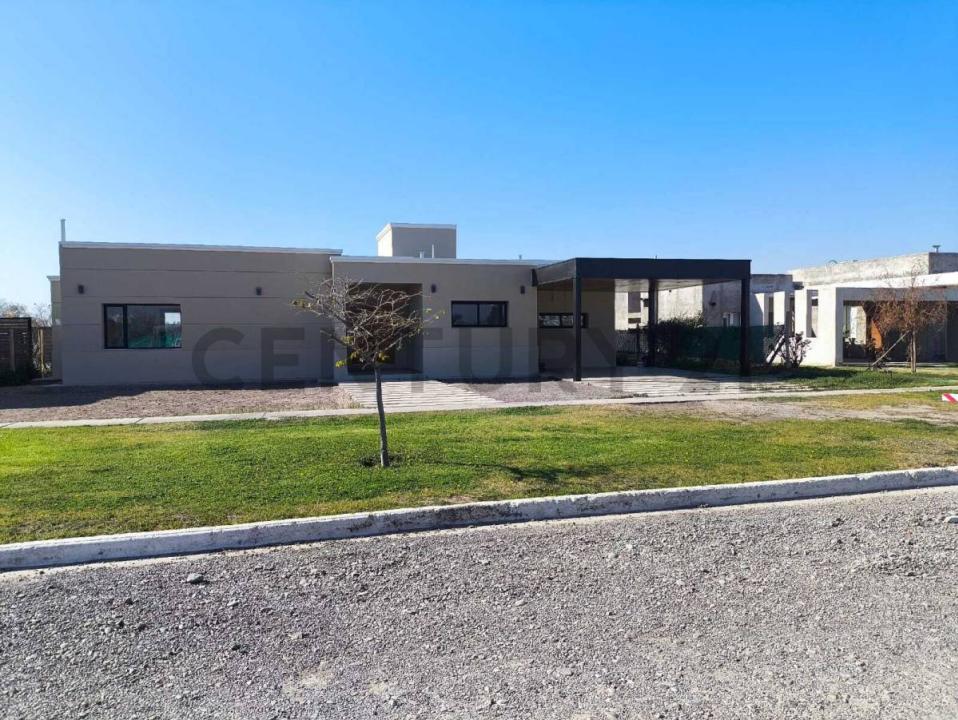 Callejón Australia y Calle Meglioli , San Juan, San Juan 5400, Argentina