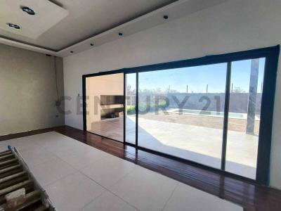 Callejón Australia y Calle Meglioli , San Juan, San Juan 5400, Argentina