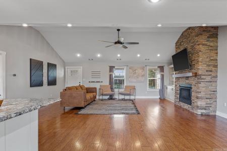 422 Sunset Drive, Paragould, 阿肯色州 72450, 美国