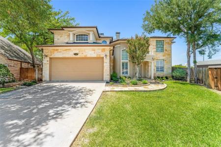 1325 Preston Trail Court, Granbury, Texas 76048