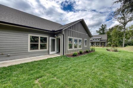 98 Brett Way, Hiawassee, Georgia 30546