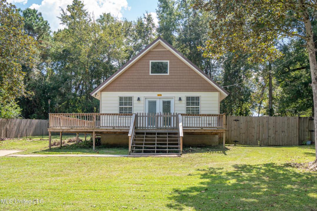1076 Lilinoe Way, Diamondhead, Mississippi 39525, USA