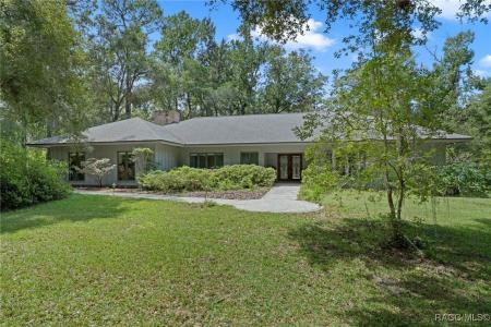 22347 Golden Retriever Lane, Brooksville, Floryda 34601, USA