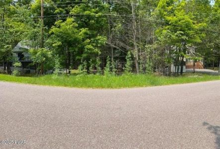 354 Lot 3212 North Gate Road, Lake Ariel, Pennsylvania 18436, USA