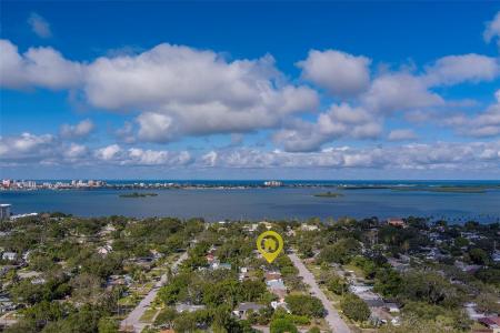 1125 COMMODORE STREET, CLEARWATER, Florida 33755, Estados Unidos