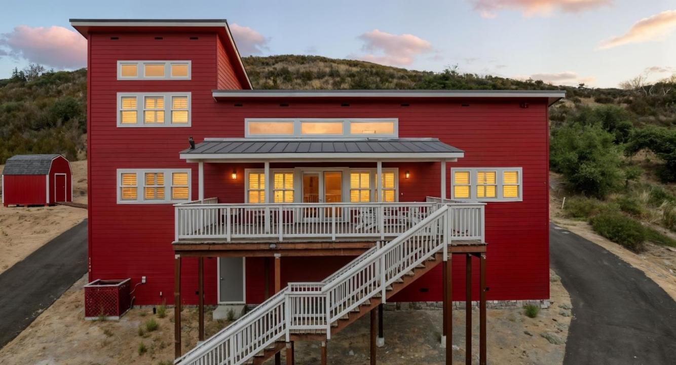 9166 Lakeside Drive, Mountain Ranch, California 95246, HOA KỲ