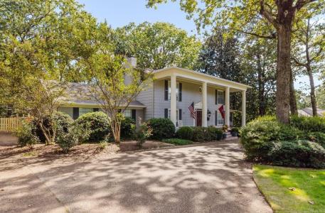 249 Pleasant Valley Drive, Little Rock, Arkansas 72212