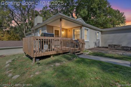 5300 Atlas Rd, Grand Blanc, Michigan 48439, USA