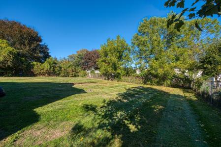 8 Herbert Street , Taunton, 麻薩諸塞州 02780, 美國