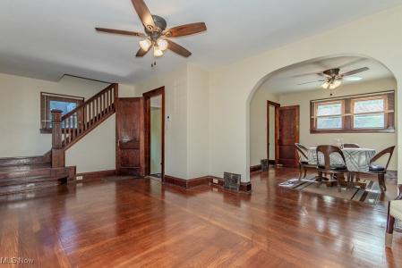 1526 E 298th Street, Wickliffe, Ohio 44092, Estados Unidos