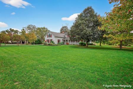 2215 Crystal Circle, Crystal Lake, Illinois 60012, Estados Unidos