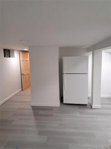 869 Washington Street Ext basement, Waterbury, Connecticut 06708, USA