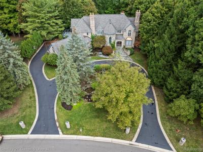 34062 Lyncroft Street, Farmington, מישיגן 48331, ארצות הברית של אמריקה 